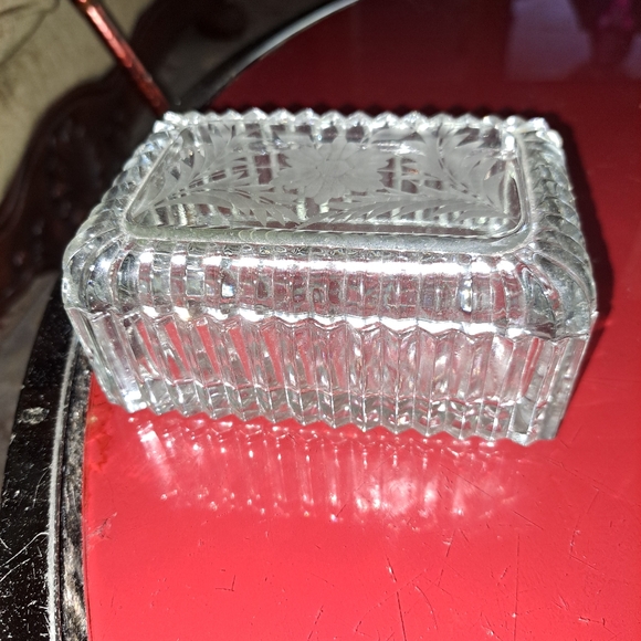 Elegant "Keepsake" Box - Picture 4 of 4